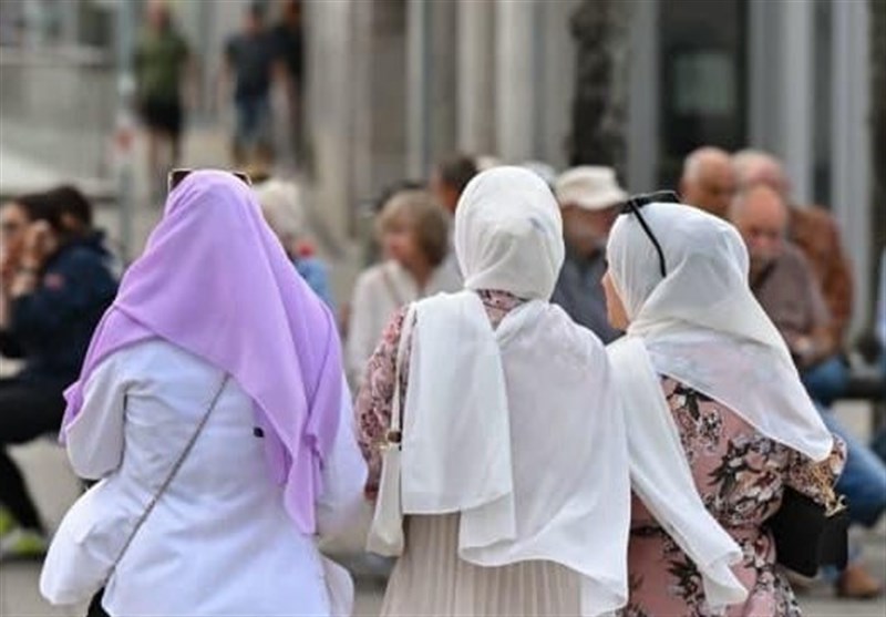 jilbab anak perempuan