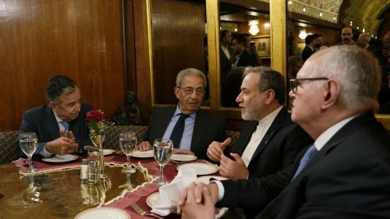 iran mesir kepercayaan