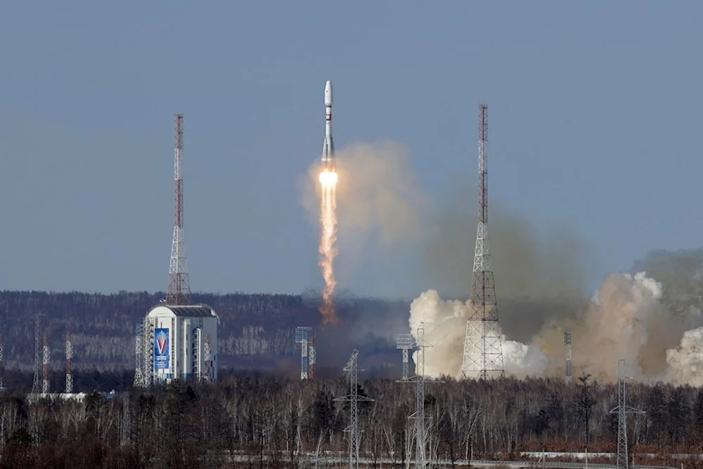 Rusia Akan Luncurkan 100+ Satelit untuk Kendali Drone