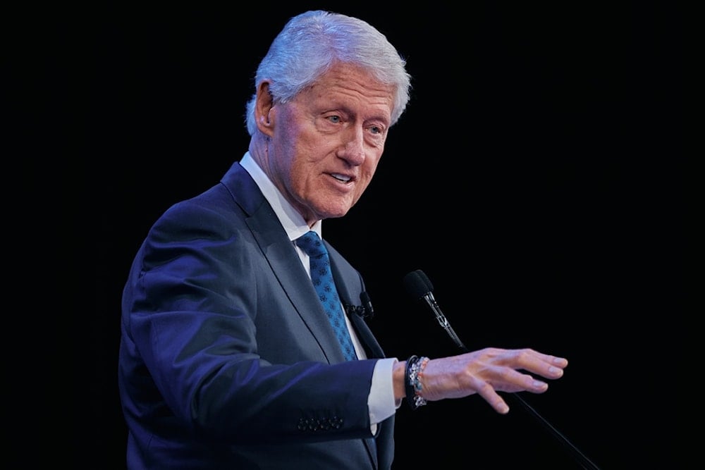 Bill Clinton Terancam Dakwaan Penghinaan Kongres atas Mangkir dari Panel Epstein