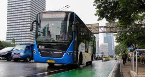 Polisi Tangkap Dua Pria atas Dugaan Onani di Bus Transjakarta Rute 1A