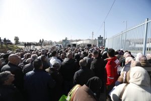 Pendudukan Israel Blokade Jamaah Tepi Barat Menuju Al-Aqsa