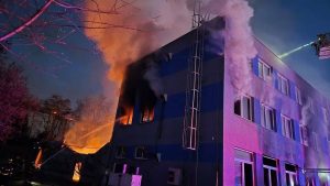 Kehancuran Pusat Produksi Persenjataan Israel Elbit di Ceko