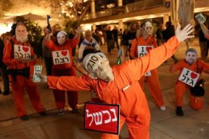 Protes Anti-Netanyahu Meledak! Ribuan Warga Membanjiri Tel Aviv
